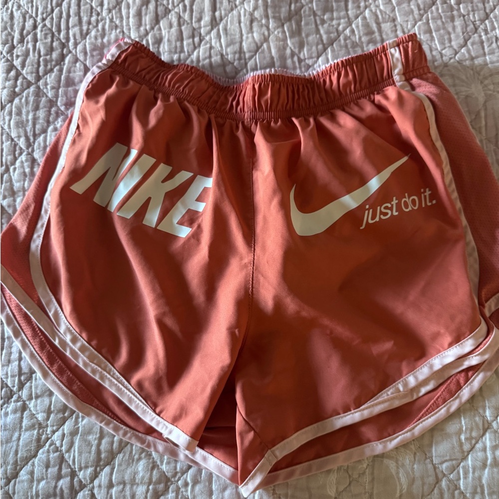 Nike Just Do It Tempo running Shorts